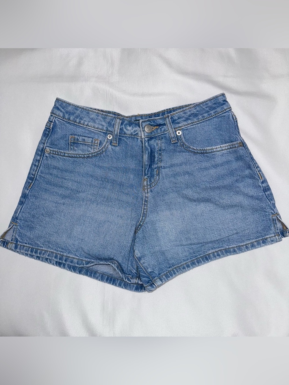 Wild Fable Classic Blue Denim Women’s Shorts size 2